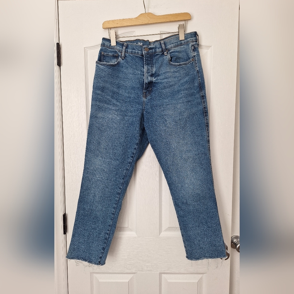 a.n.a Classic Straight Leg Denim Jeans